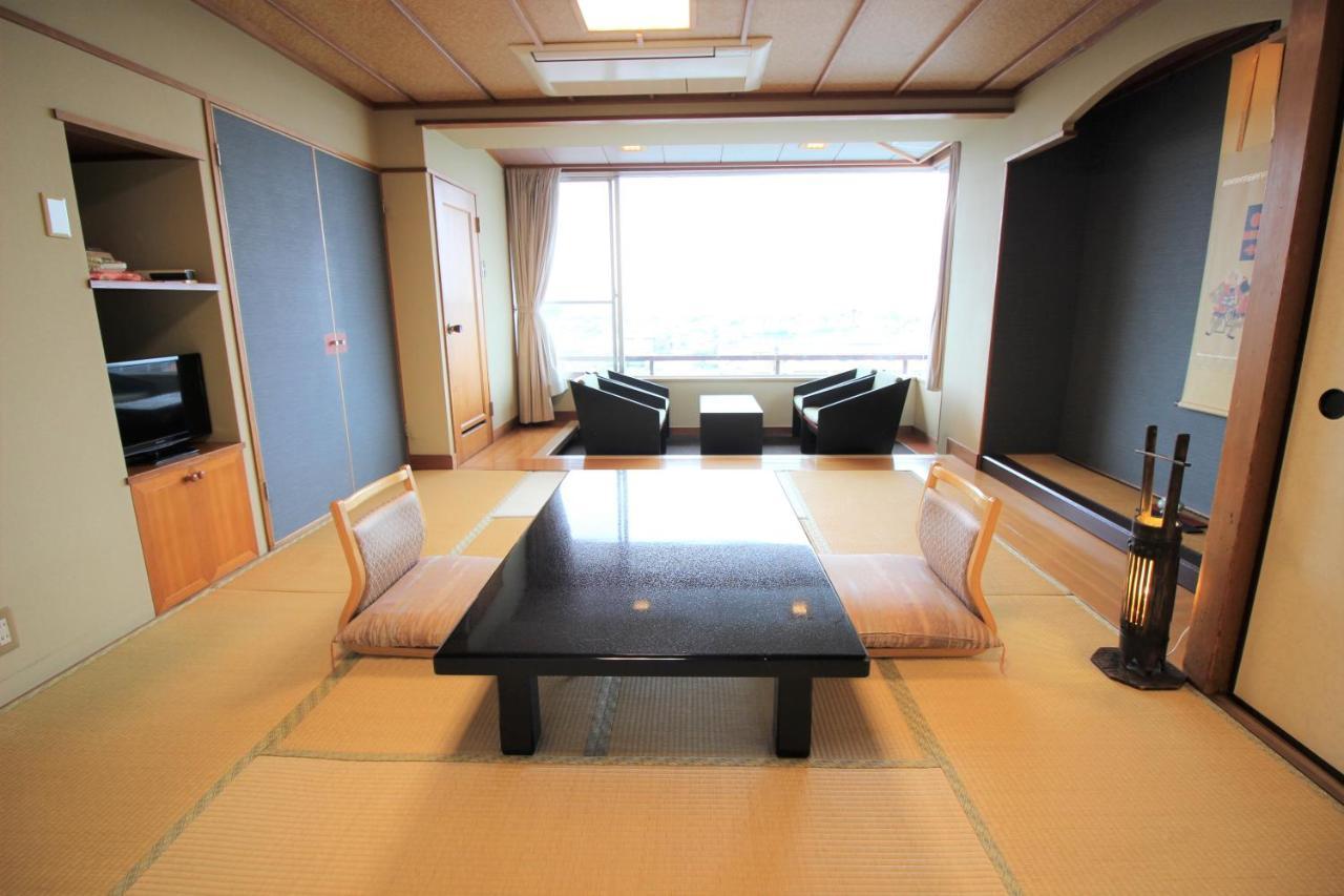 Hotel Hatta Fuefuki Экстерьер фото